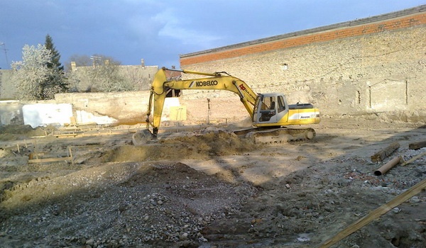 Benzinska pumpa u Petefi sandora 03