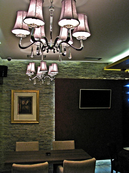 Alloro06