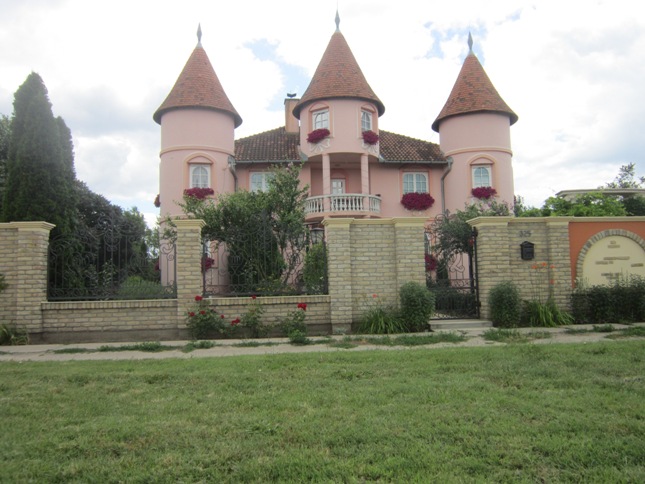 kelebija 8