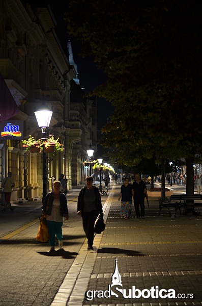 Nova rasveta na Korzou (6)