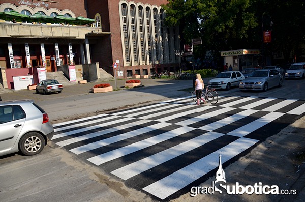 Lezeci policajac Jadran (4)