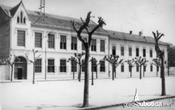 Subotica-1936-Samostan