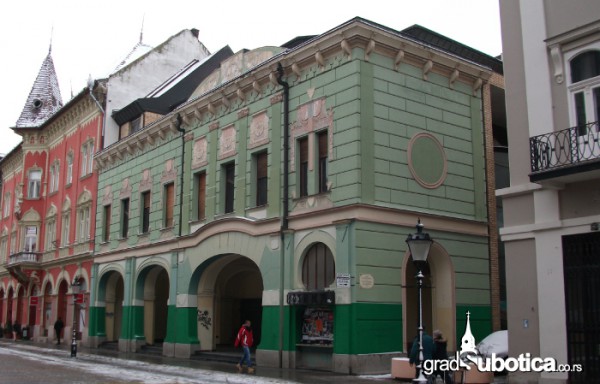 Dom-vojske
