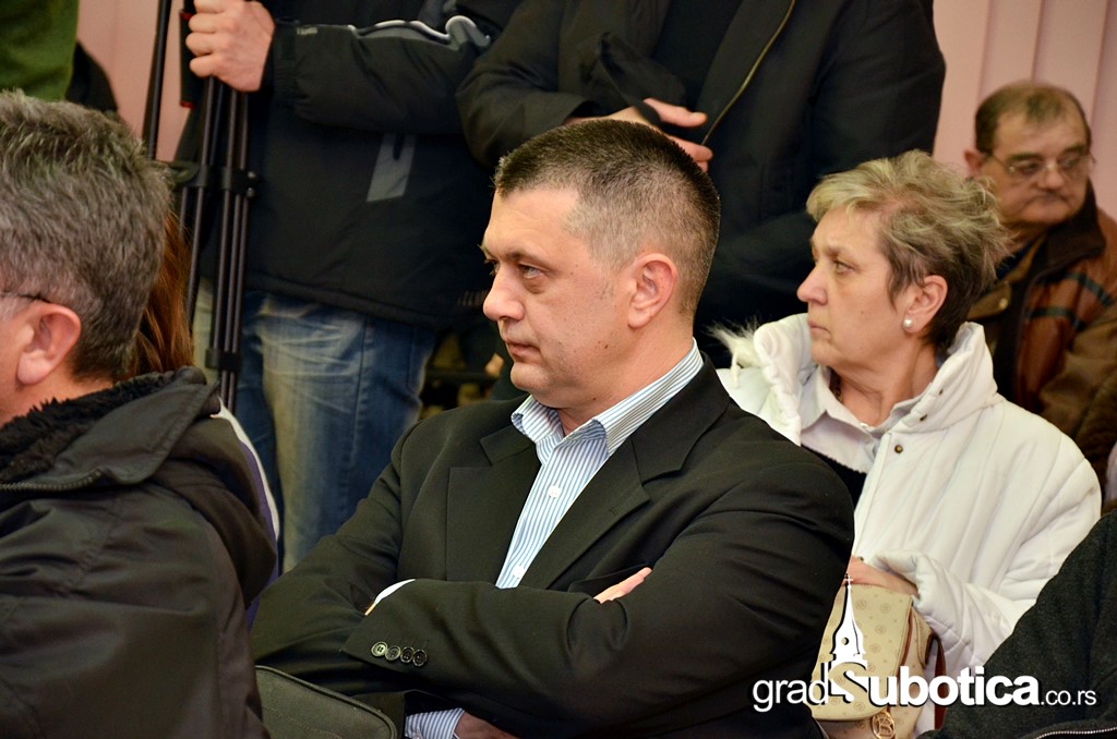 Bojan Pajtic u Subotici tribina DS VLada u senci (8) Sasa Vucinic