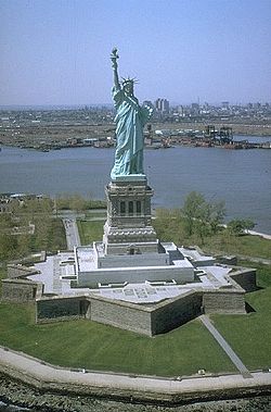 szabadsag szobor NY