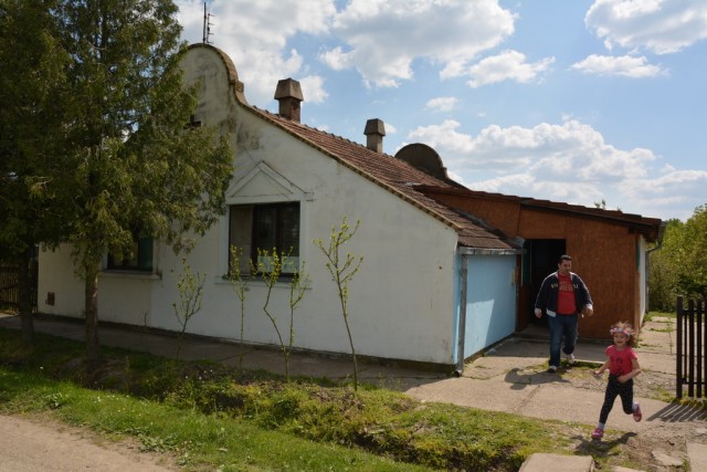 Srpski Krstur2