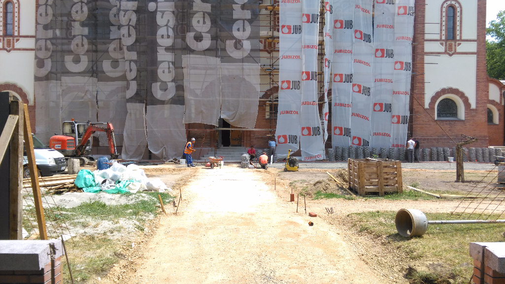 Sinagoga ograda 2