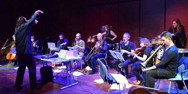 Iancu conducting Hyperion